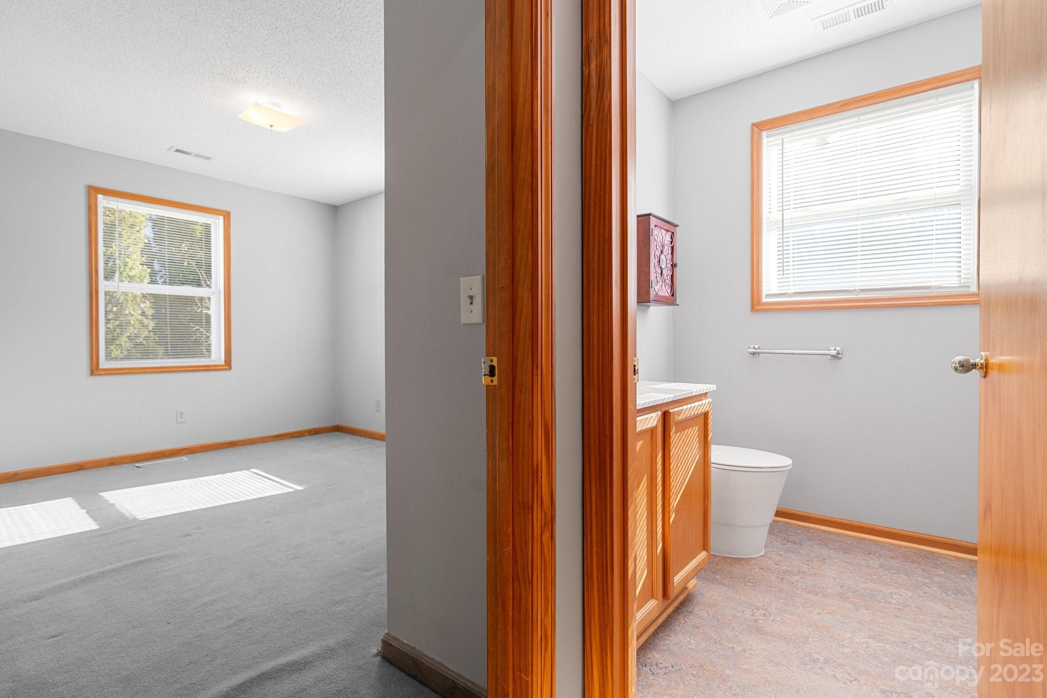 Twin Springs - Residential