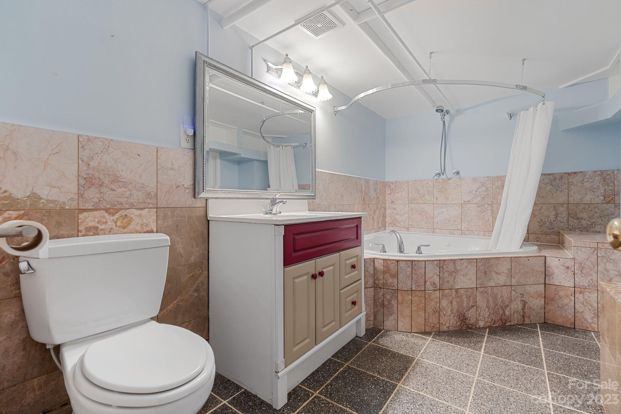 Twin Springs - Residential