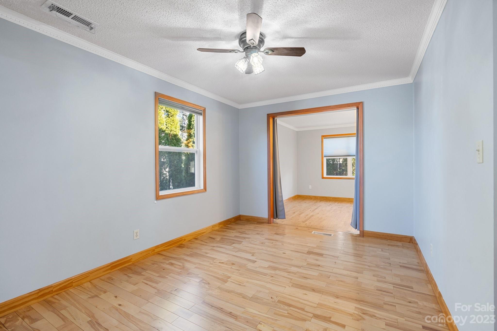 Twin Springs - Residential