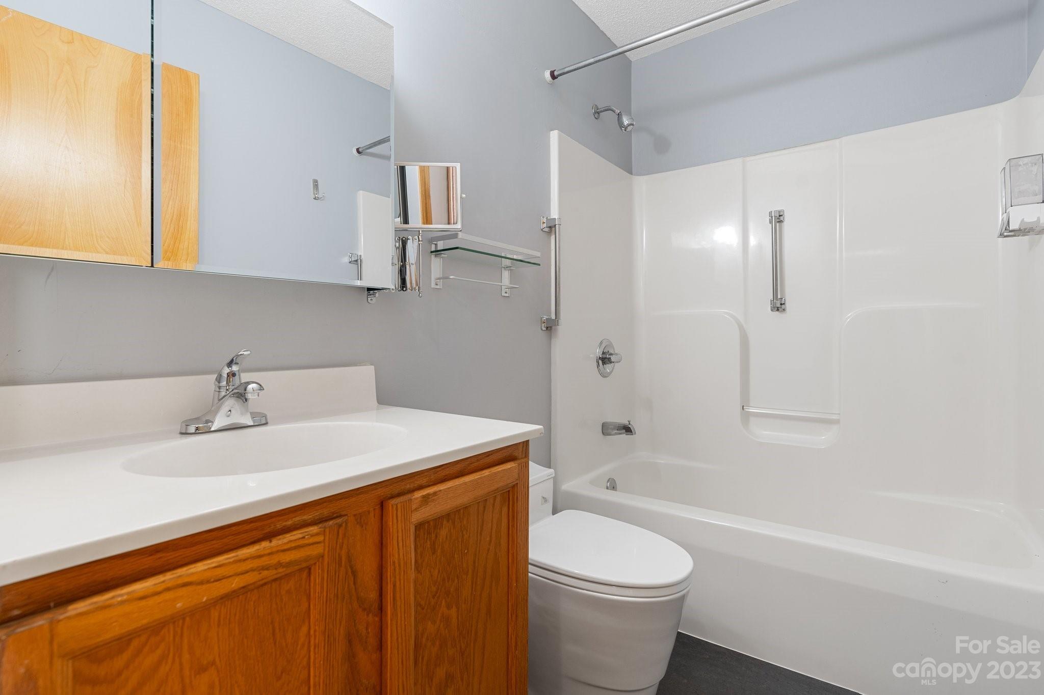 Twin Springs - Residential