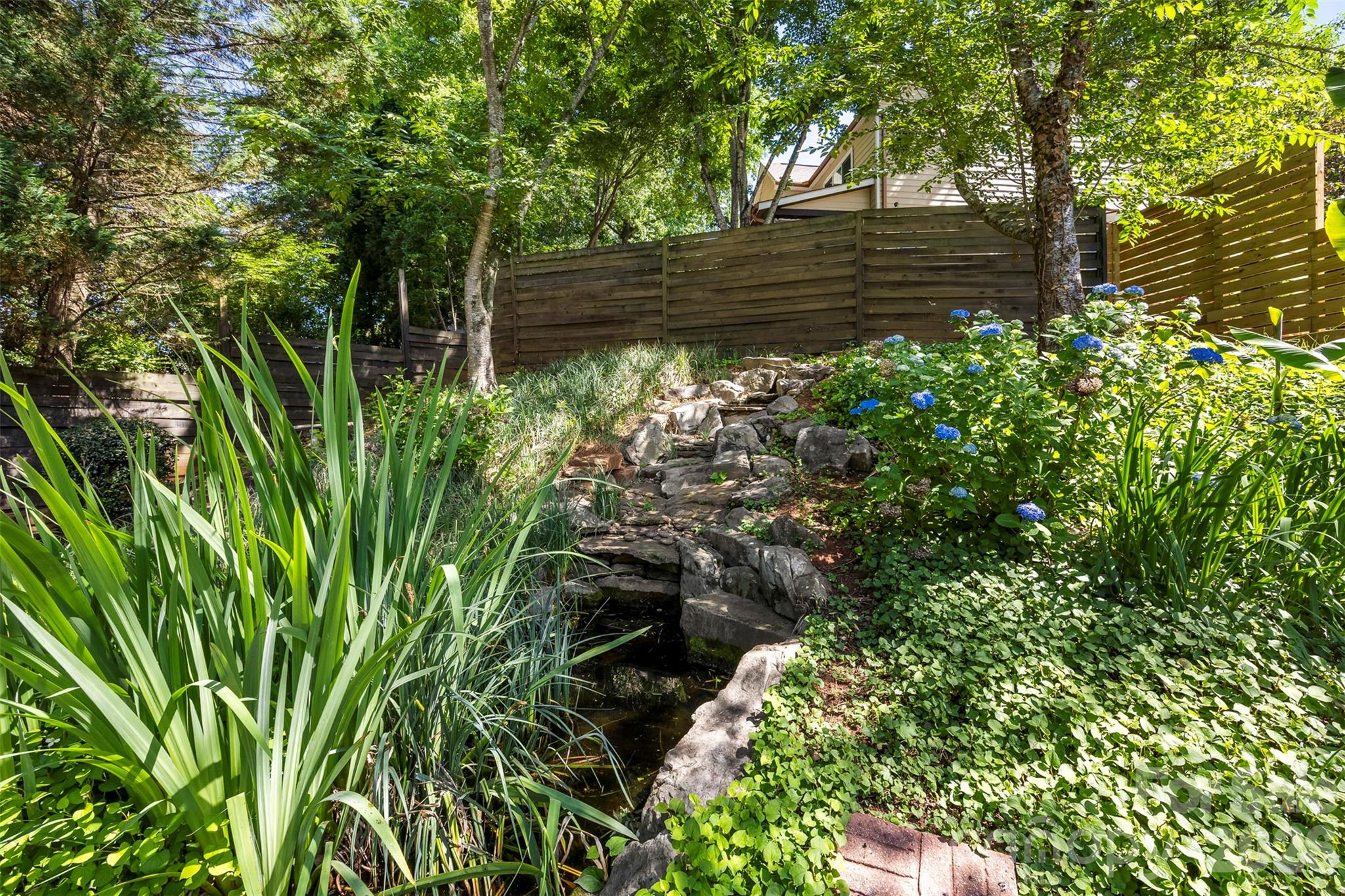 Windward Cove - Residential