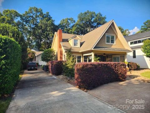 2215 Hassell Place Charlotte NC 28209