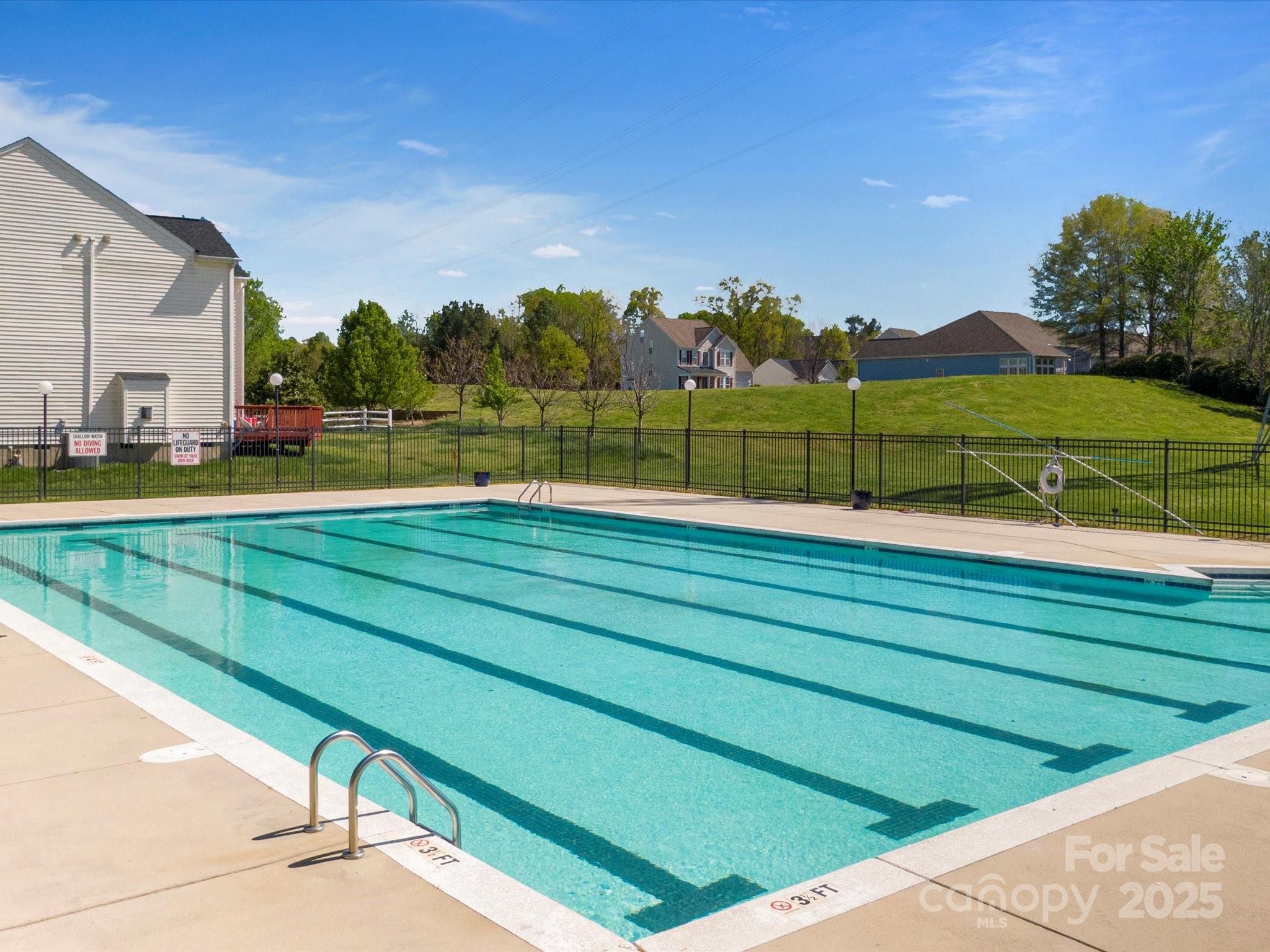 Autumn Cove At Lake Wylie - Residential