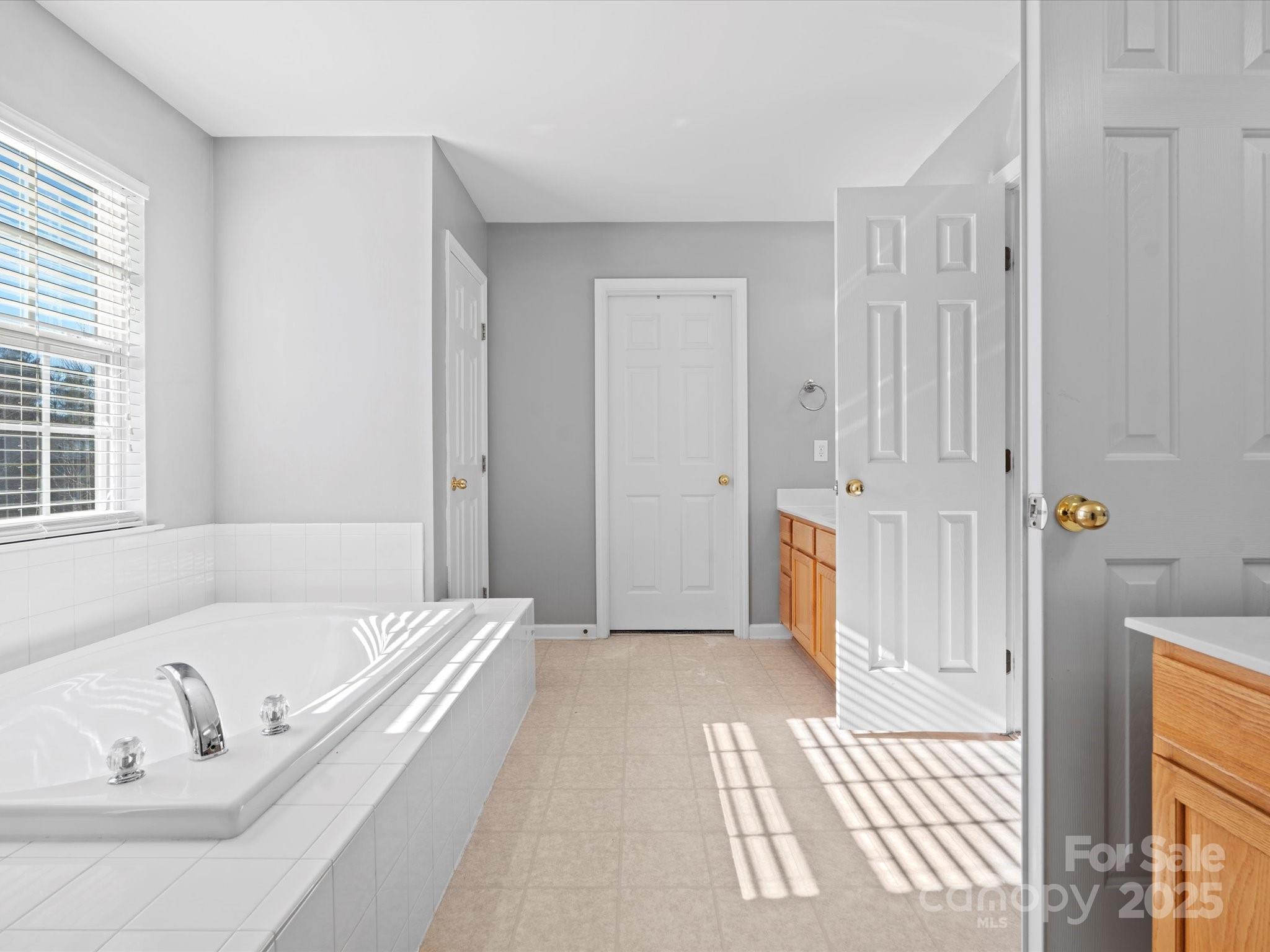 Autumn Cove At Lake Wylie - Residential