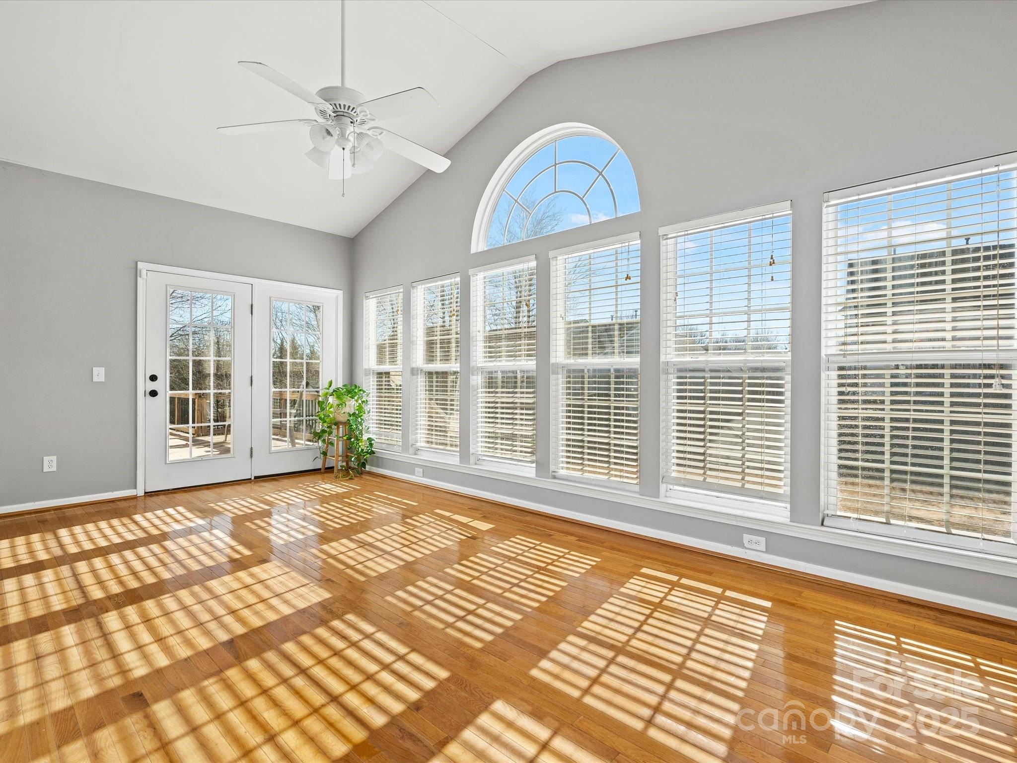 Autumn Cove At Lake Wylie - Residential