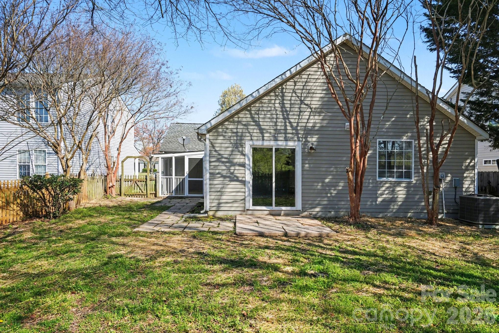 Planters Walk - Residential