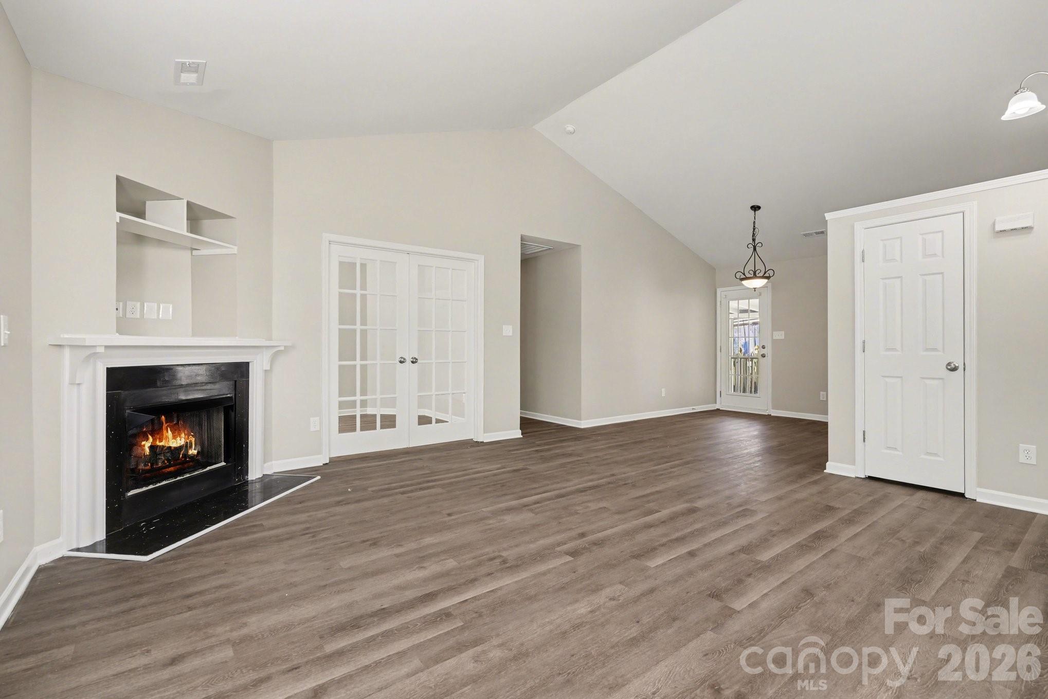 Planters Walk - Residential