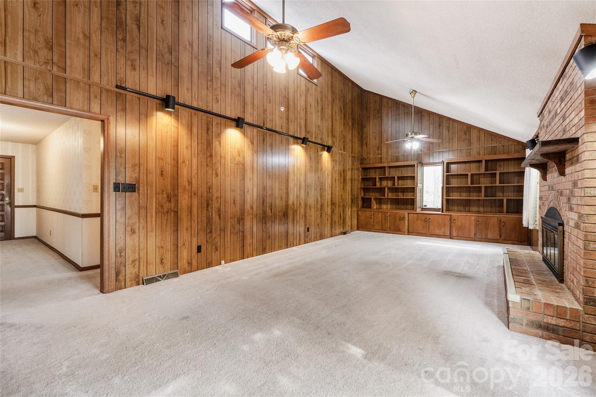 104 McArthur Avenue SE