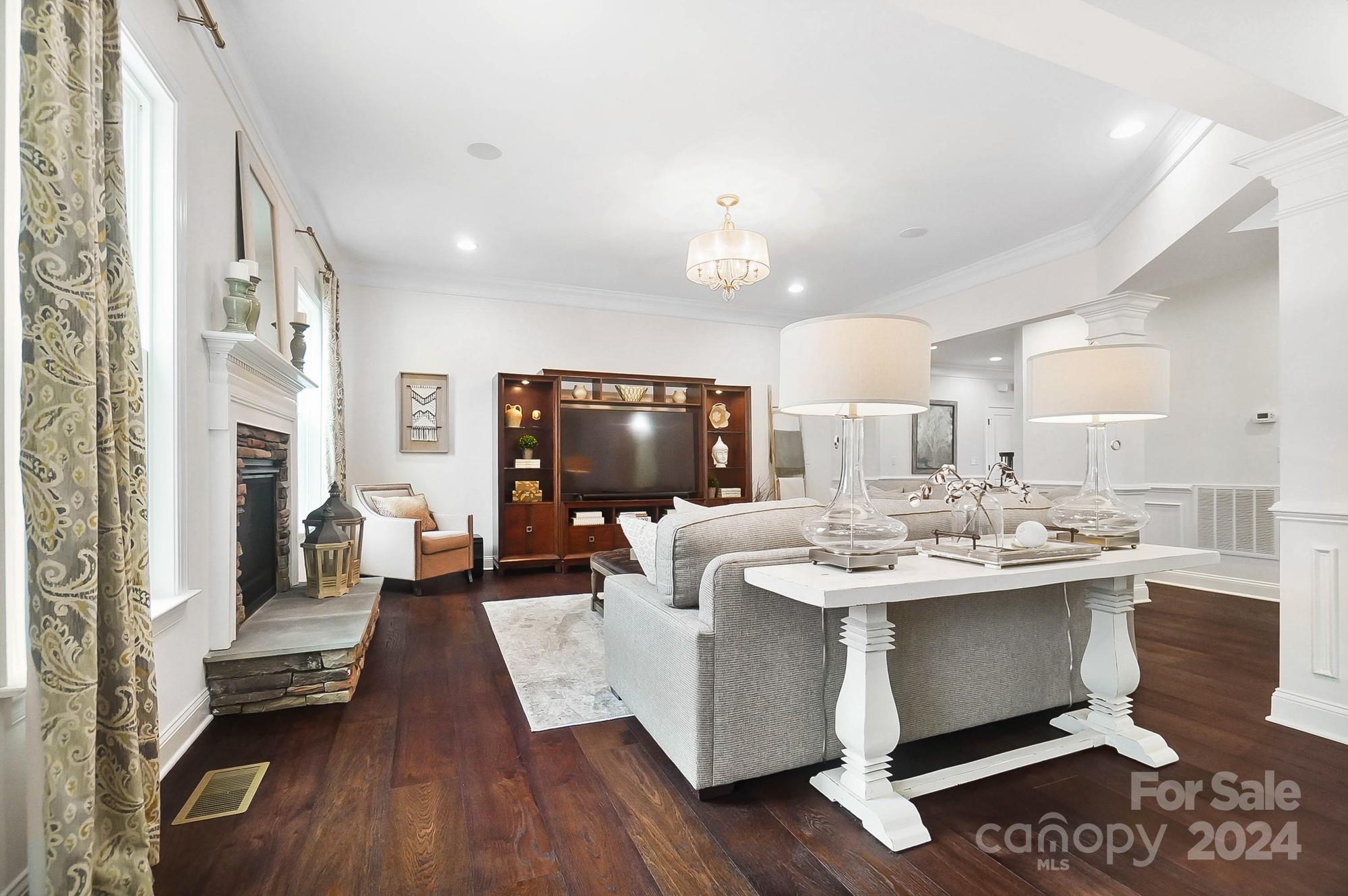 Belle Grove - Residential