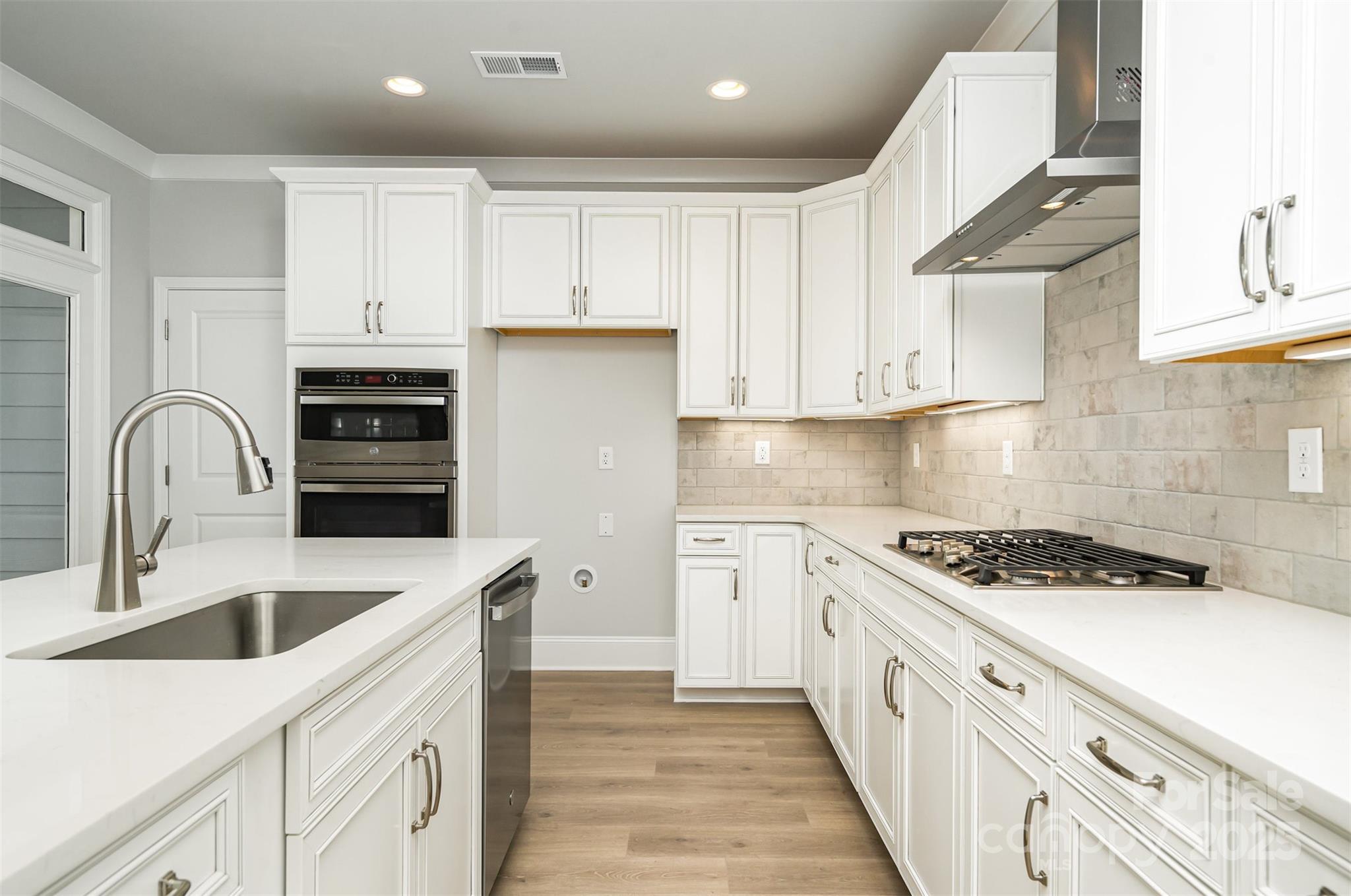 19724-B School Street