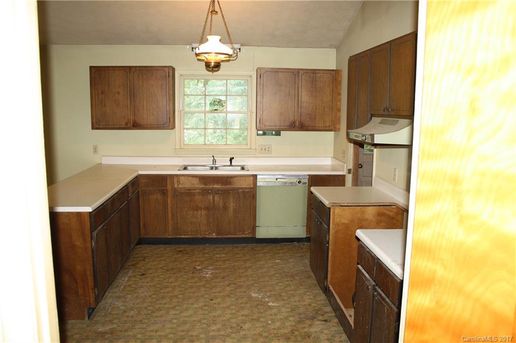 Whispering Hill Estates - Residential