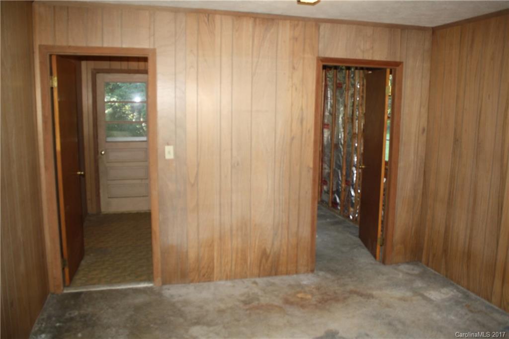 Whispering Hill Estates - Residential