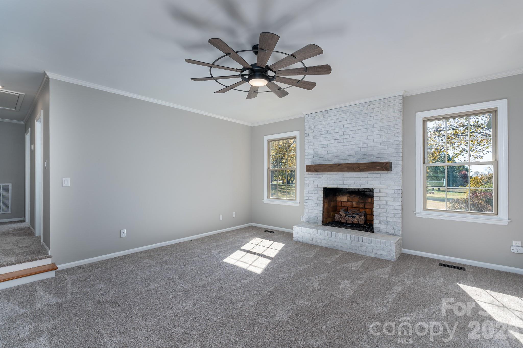 3105 W Zion Church Road