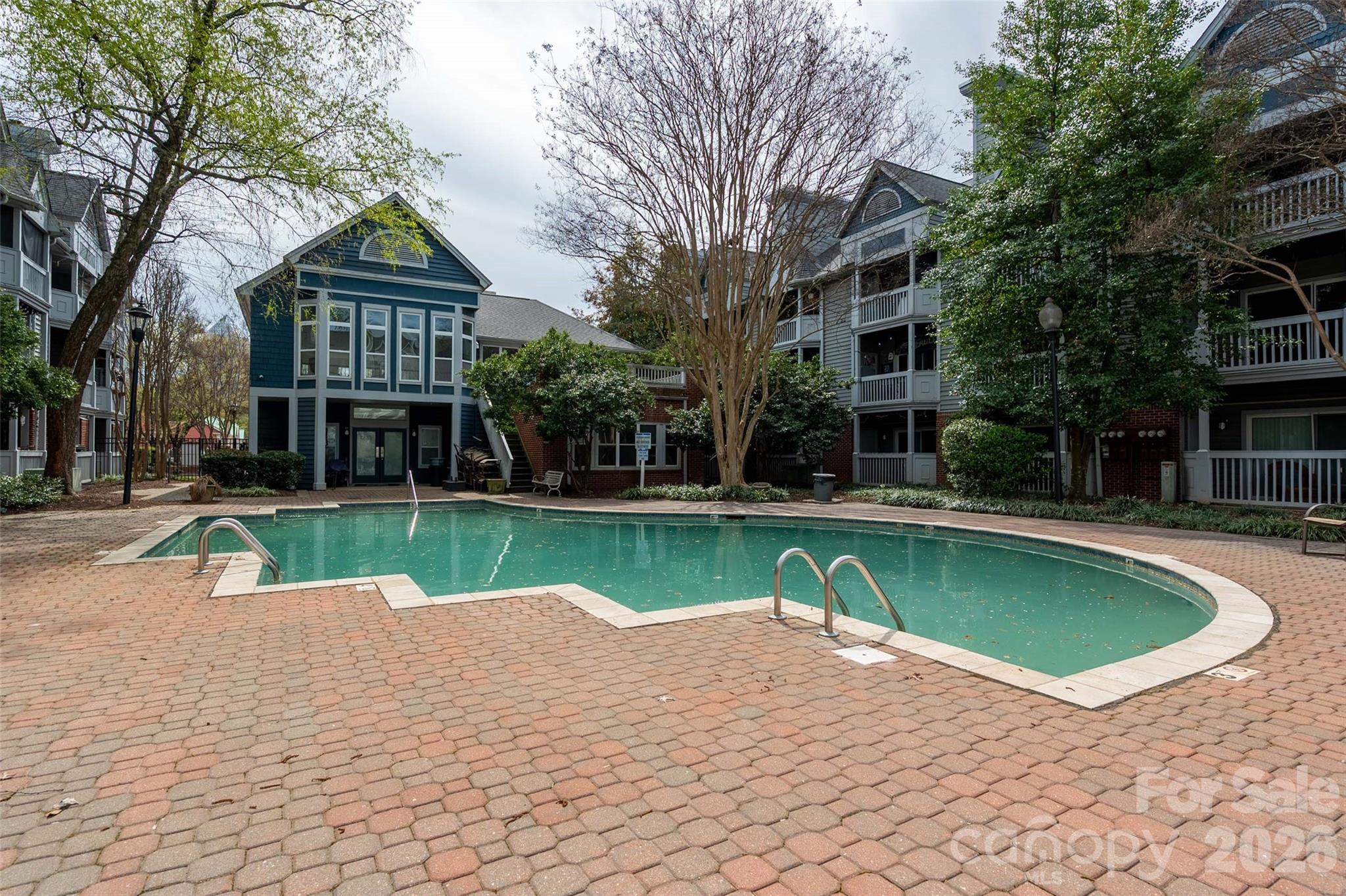 The Fourth Ward Square - Residential