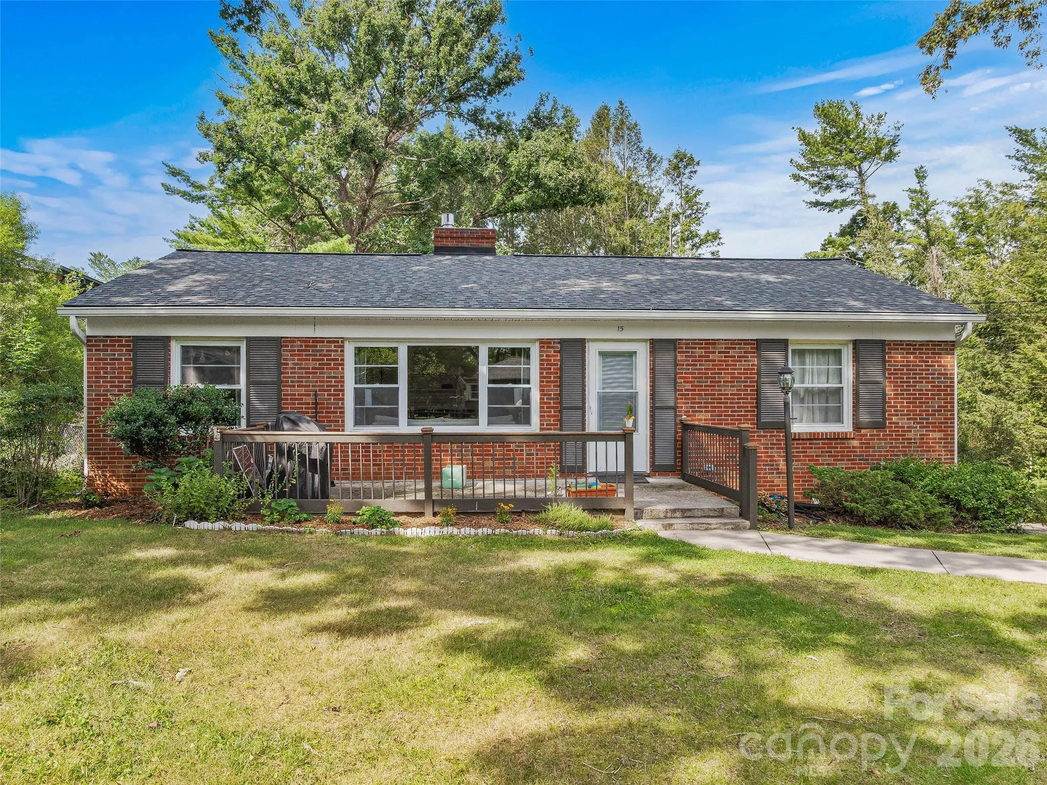 15 Lynnstone Court, Asheville, NC, 28805