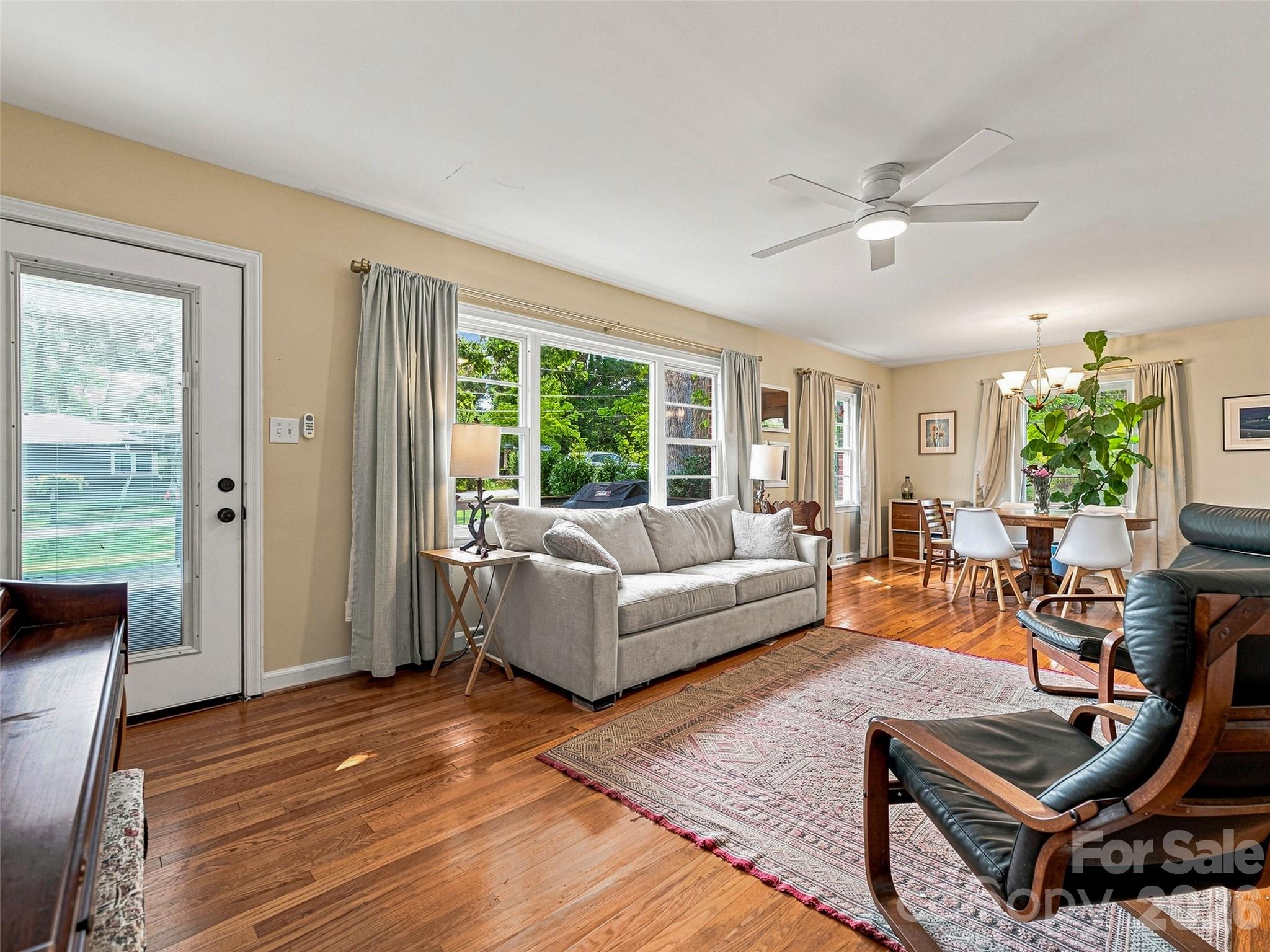15 Lynnstone Court