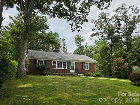 Photo for 15 Lynnstone Court
