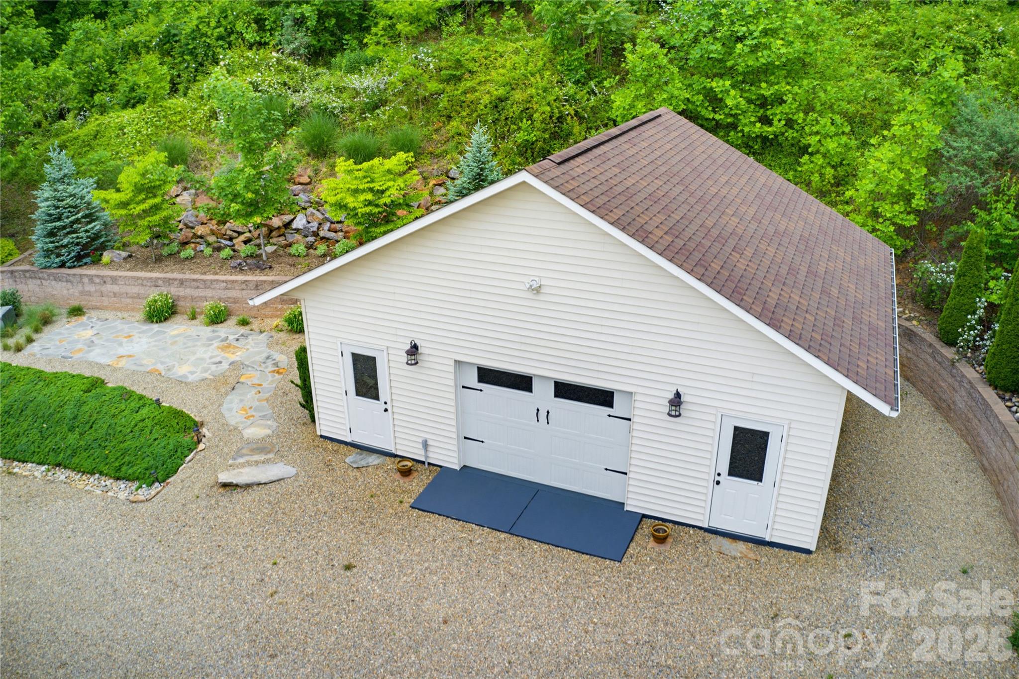 770 Discovery Place