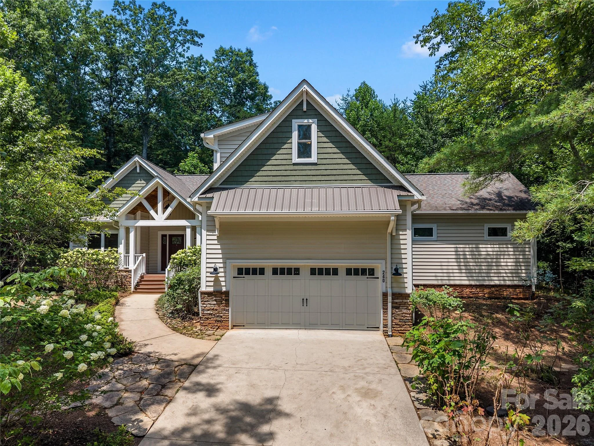 240 Persimmon Hill Drive, Columbus, NC, 28722