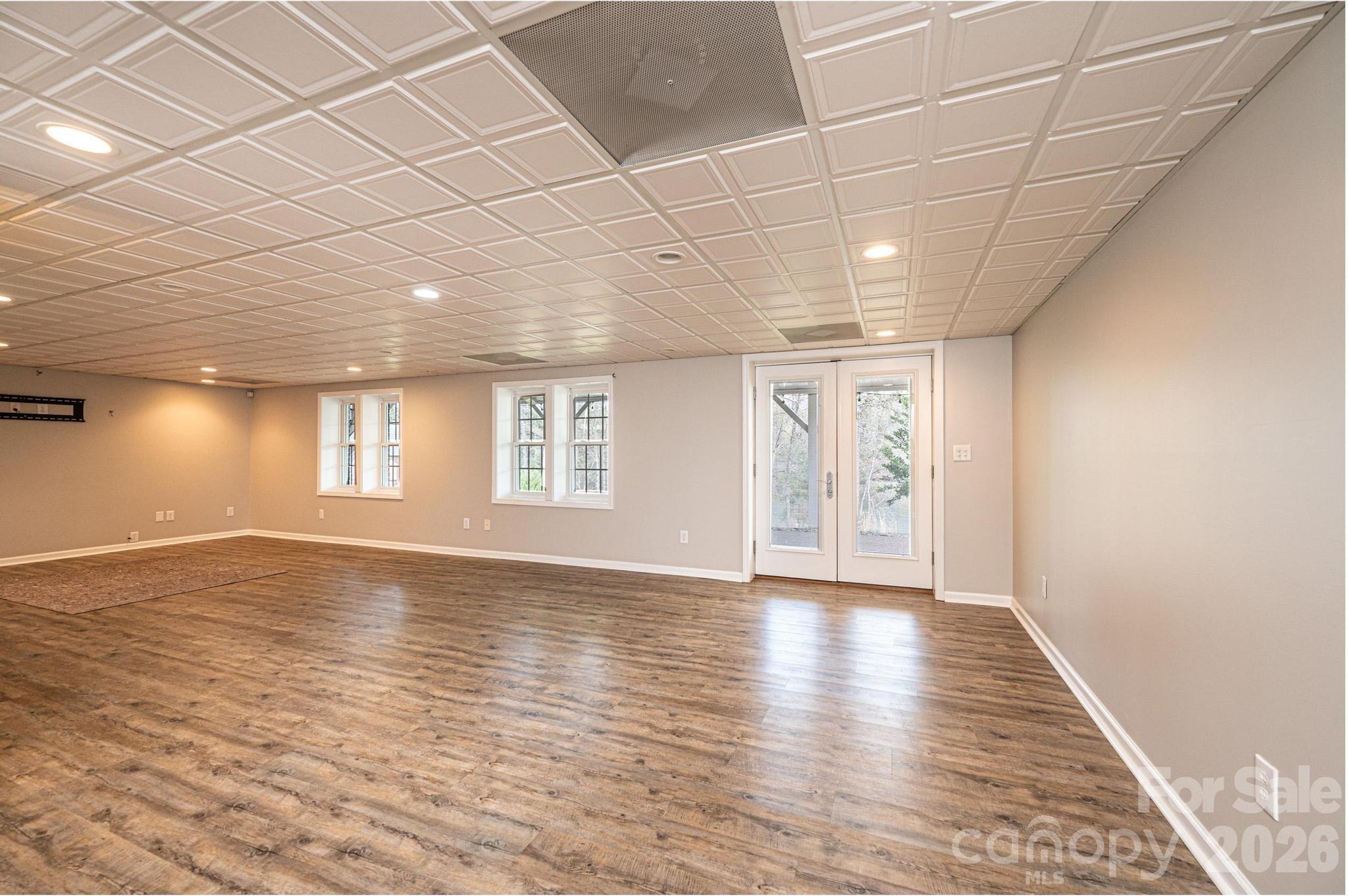 Crystal Falls - Residential