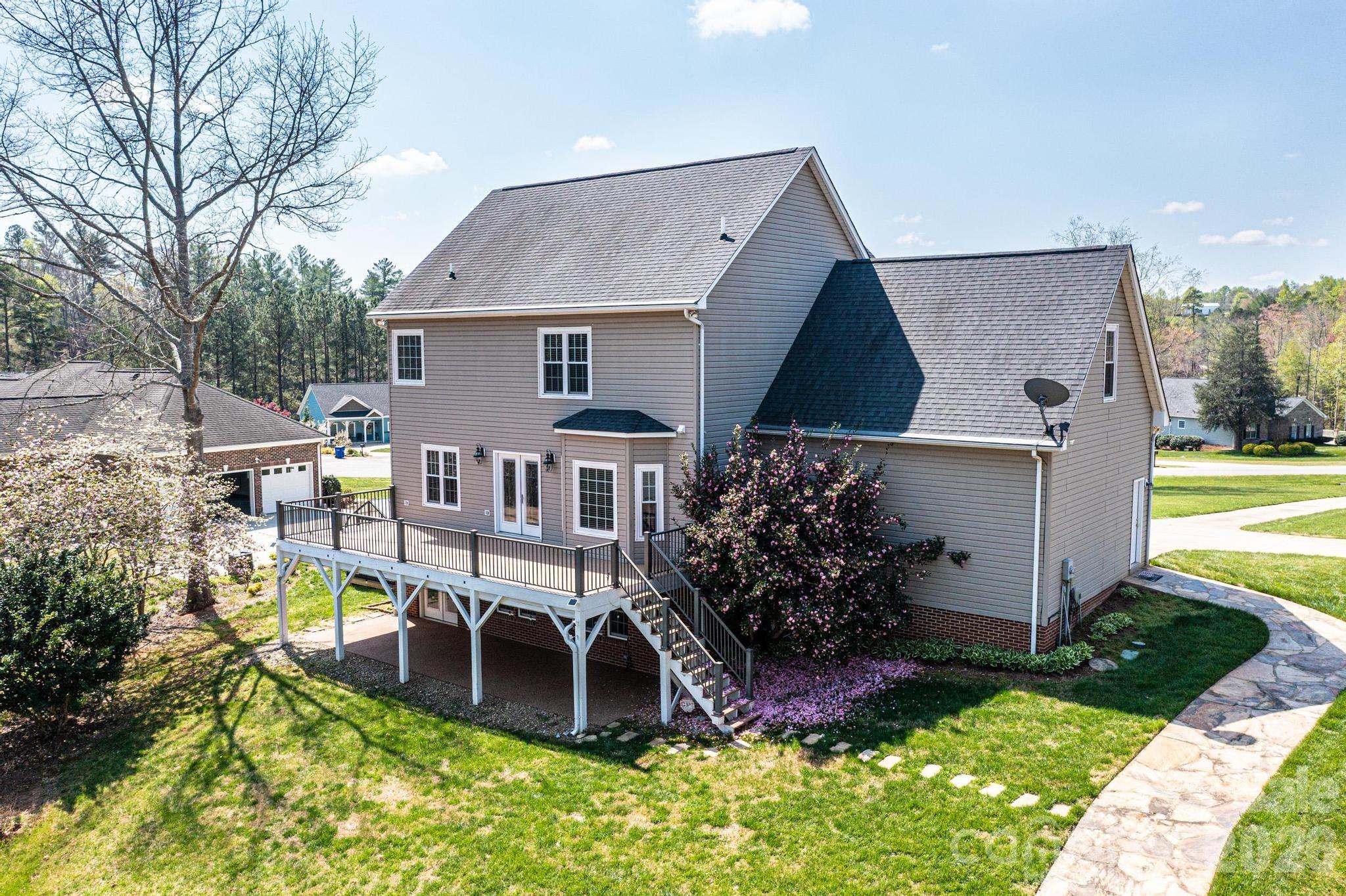 Crystal Falls - Residential