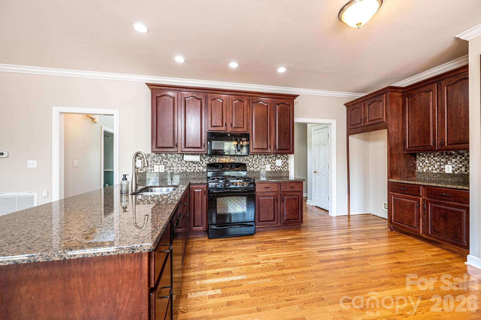 Crystal Falls - Residential