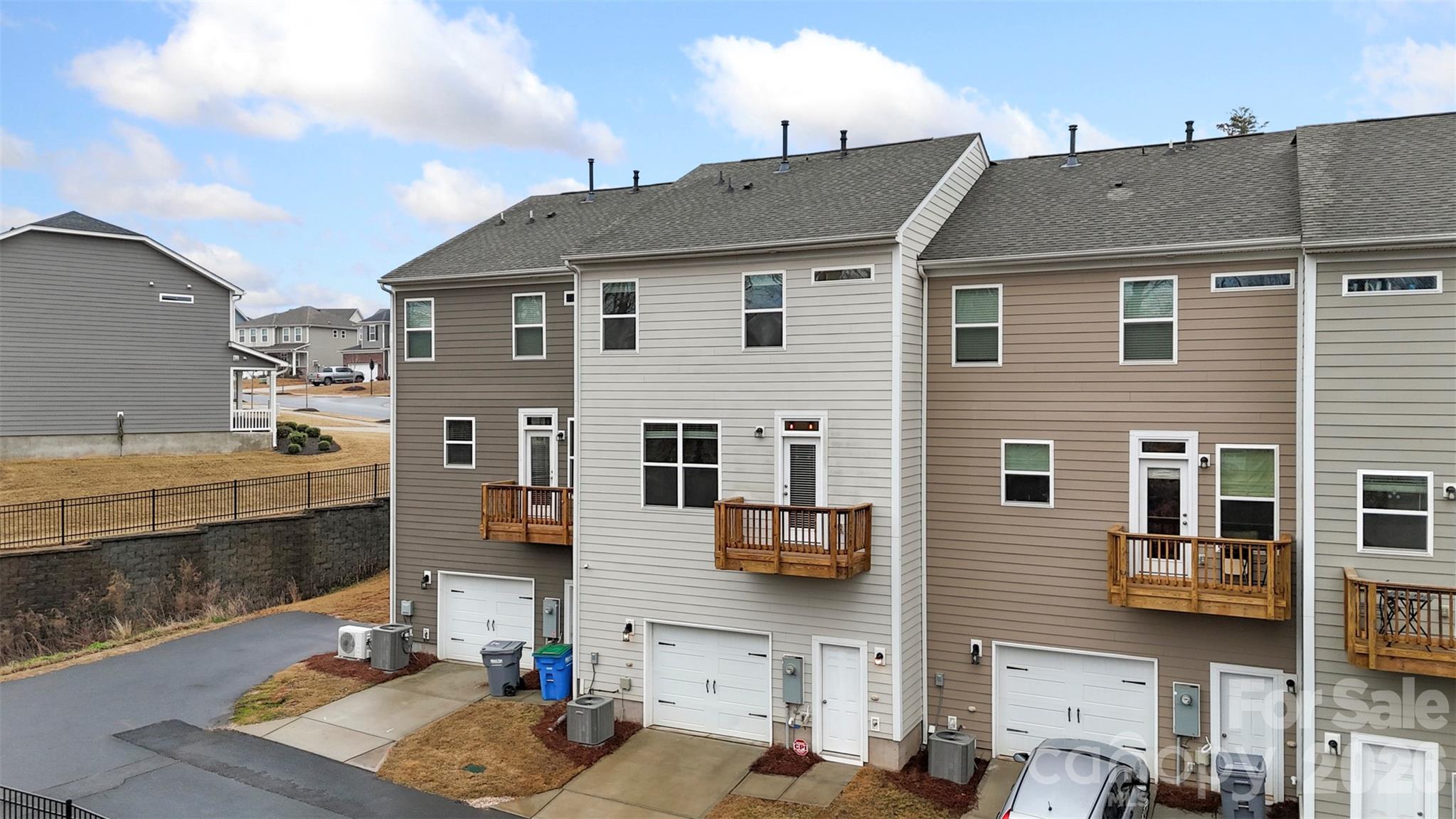 Laurel Walk - Residential