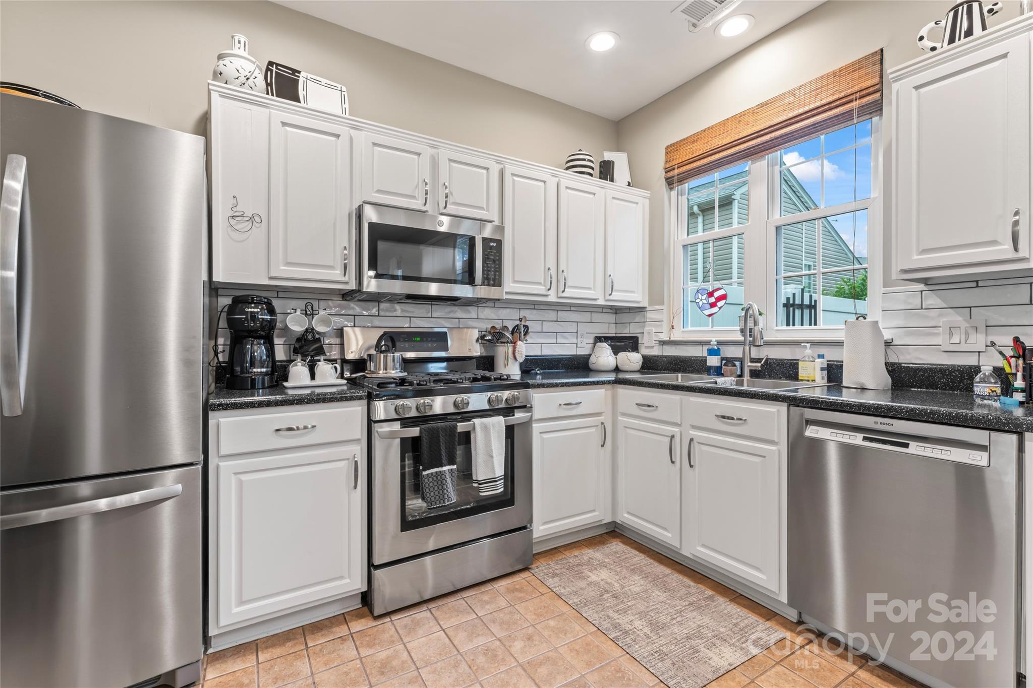 Highland Creek - Residential