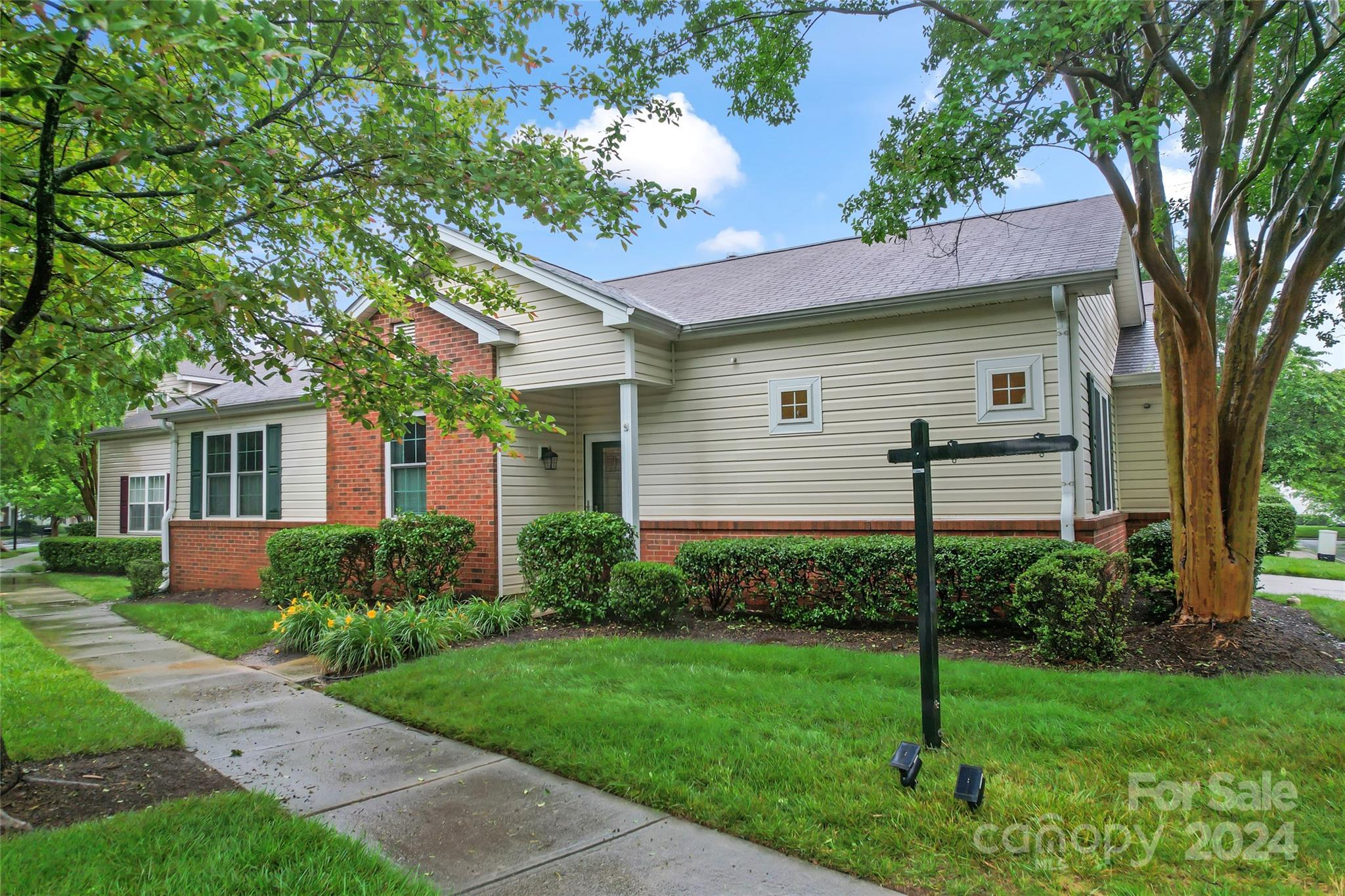 Highland Creek - Residential
