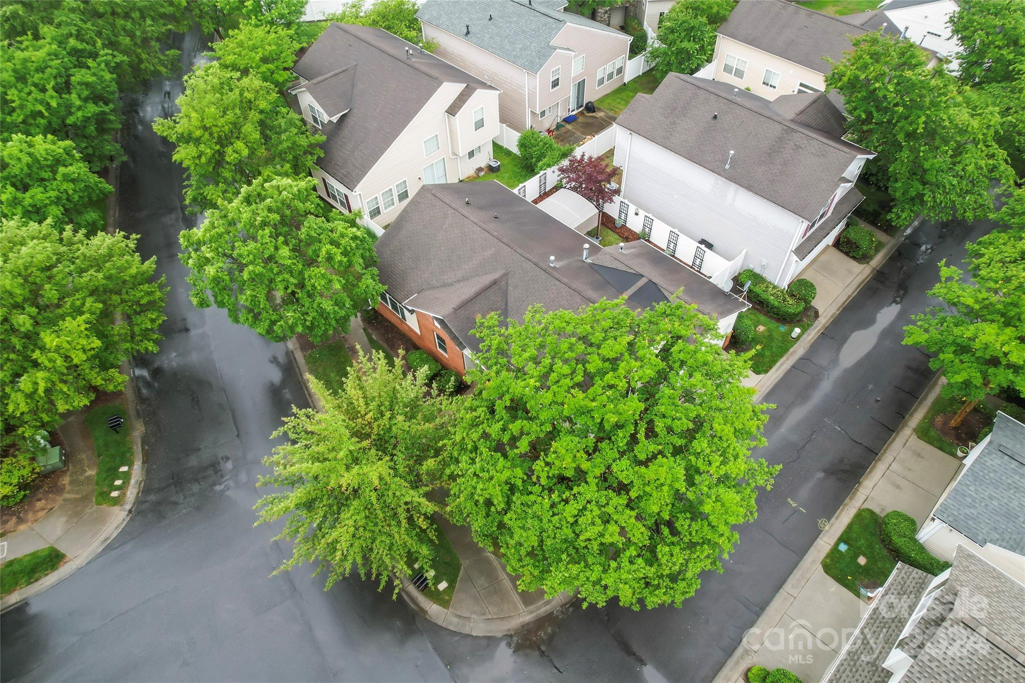 Highland Creek - Residential