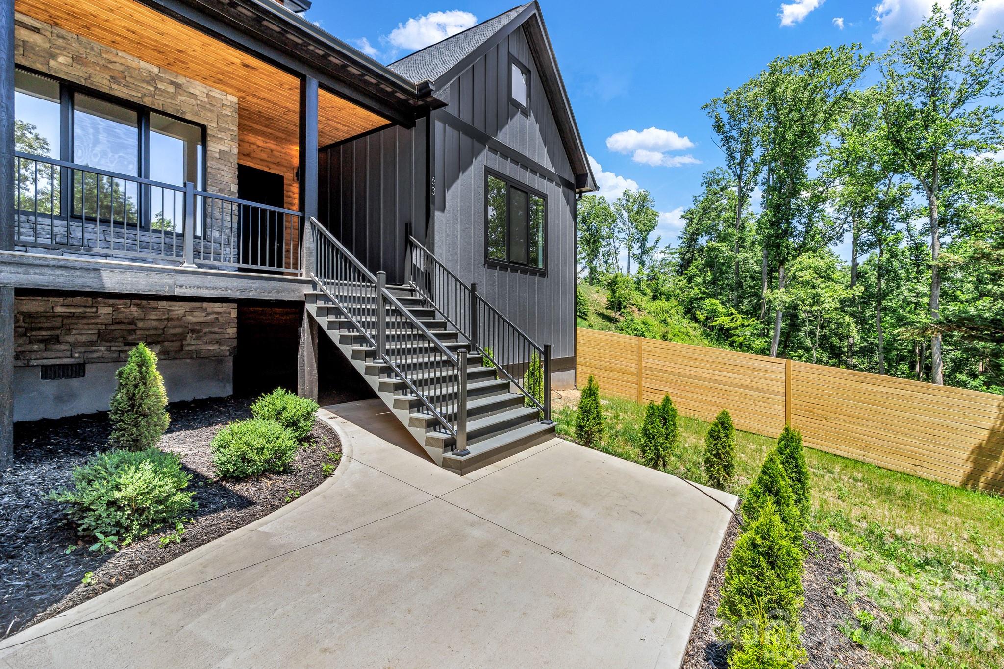 63 Winding Ridge Road