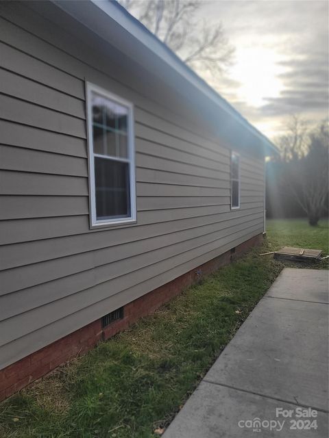 A home in Cramerton