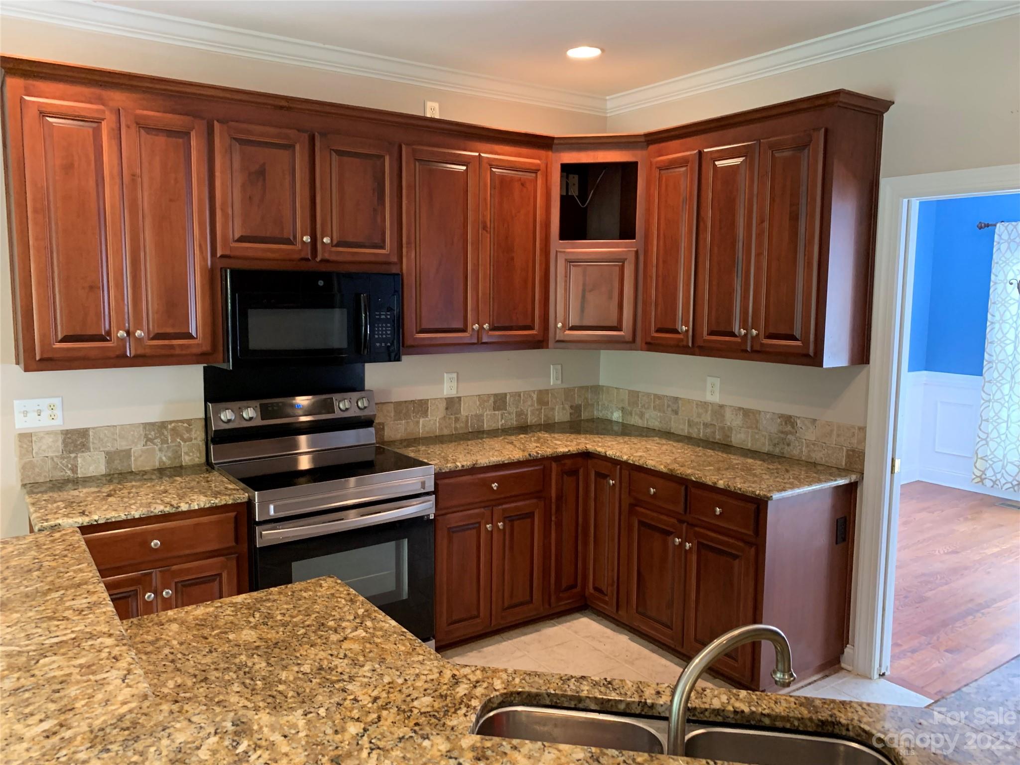 Miranda - Residential