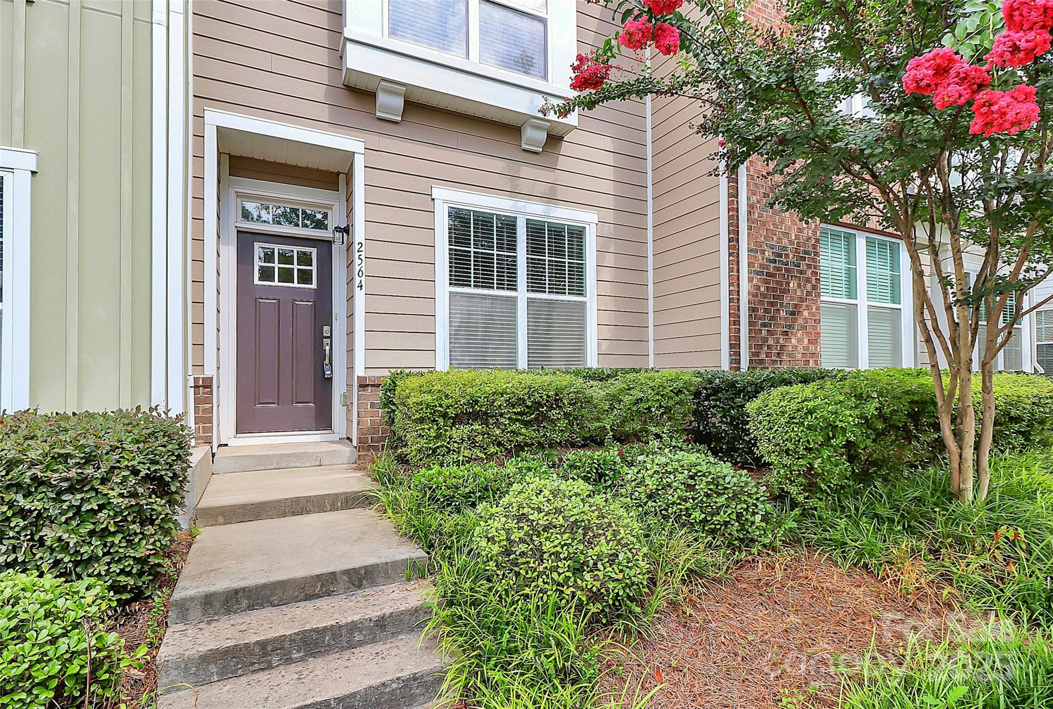 2564 Tranquil Oak Place