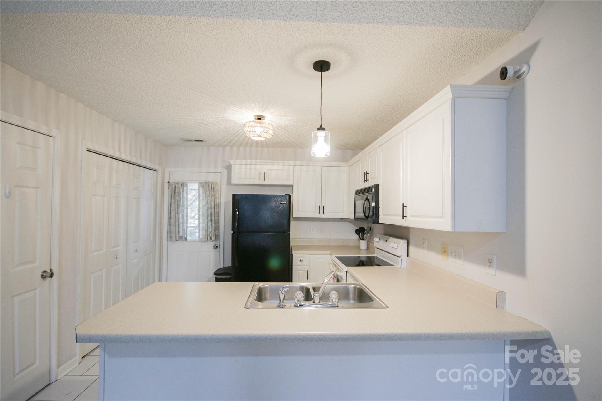 Meadow Creek - Residential