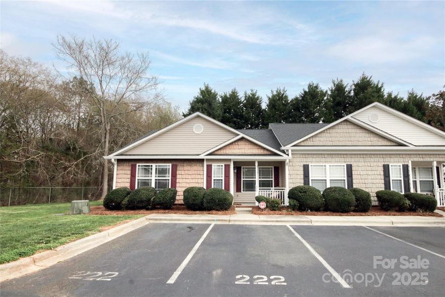 Spacious 3-bedroom, 2-bathroom end unit with an open-concept layout and tall ceilings. Well-maintained and move-in ready, featuring ceiling fans in every room and all appliances included, washer and dryer convey. Enjoy a private backyard with a nice patio and a spacious yard. Located in a safe, desirable community of Meadow Creek in Rock Hill with no rental restrictions!!! New roof and gutters.  Motivated seller, don't miss this opportunity!