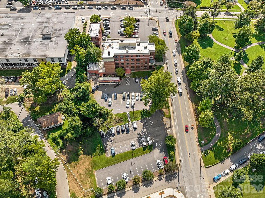 53 S French Broad Avenue 200