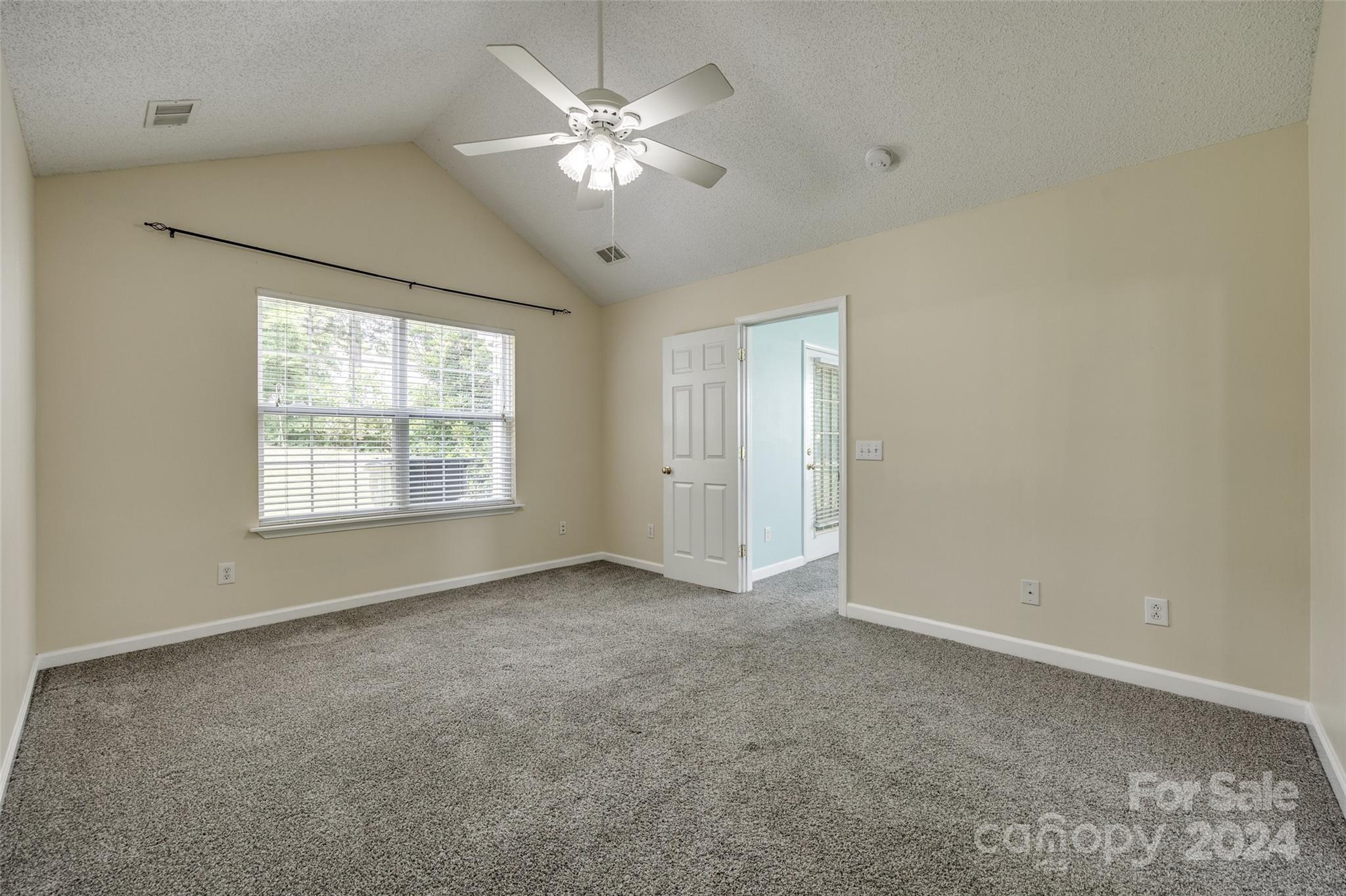 Lexington Commons - Residential