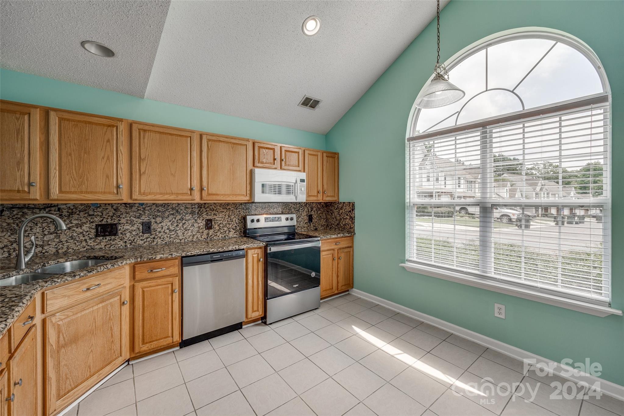 Lexington Commons - Residential