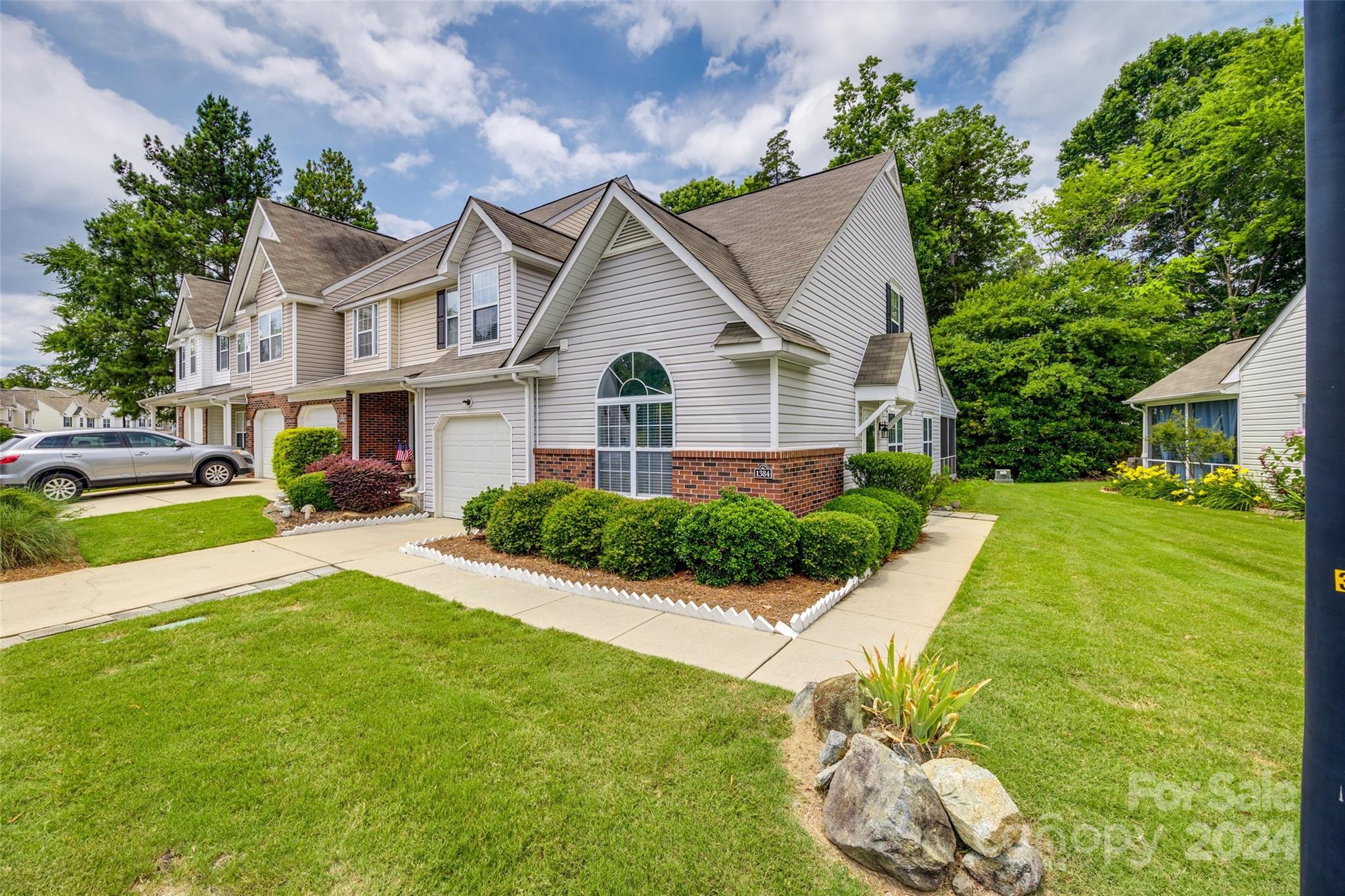 Lexington Commons - Residential