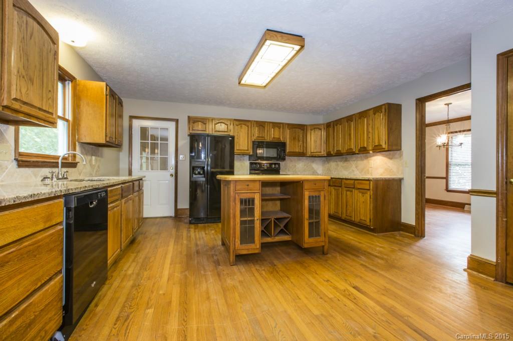 Waverly Hall - Residential