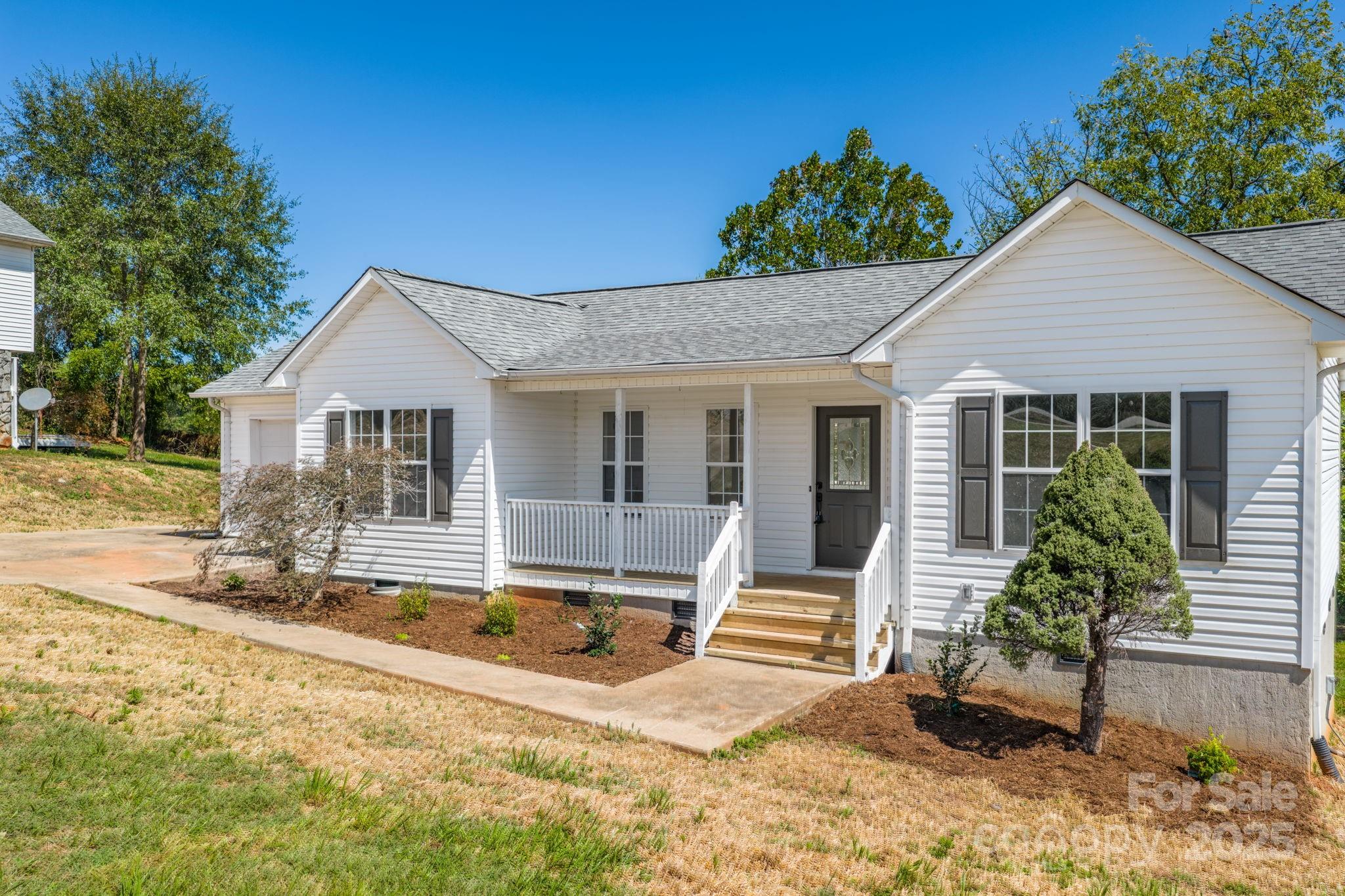 Swinging Bridge - Residential