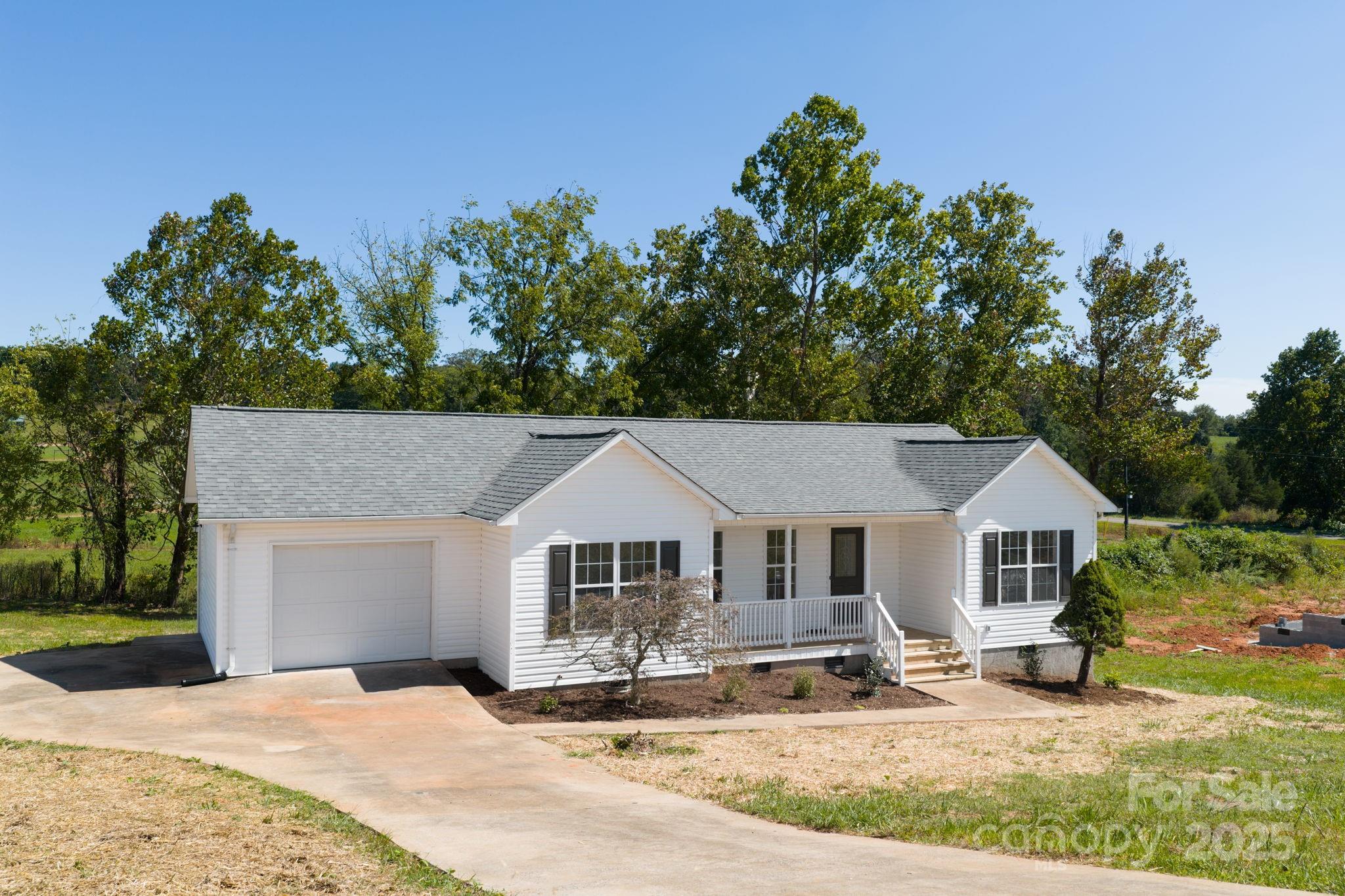 Swinging Bridge - Residential
