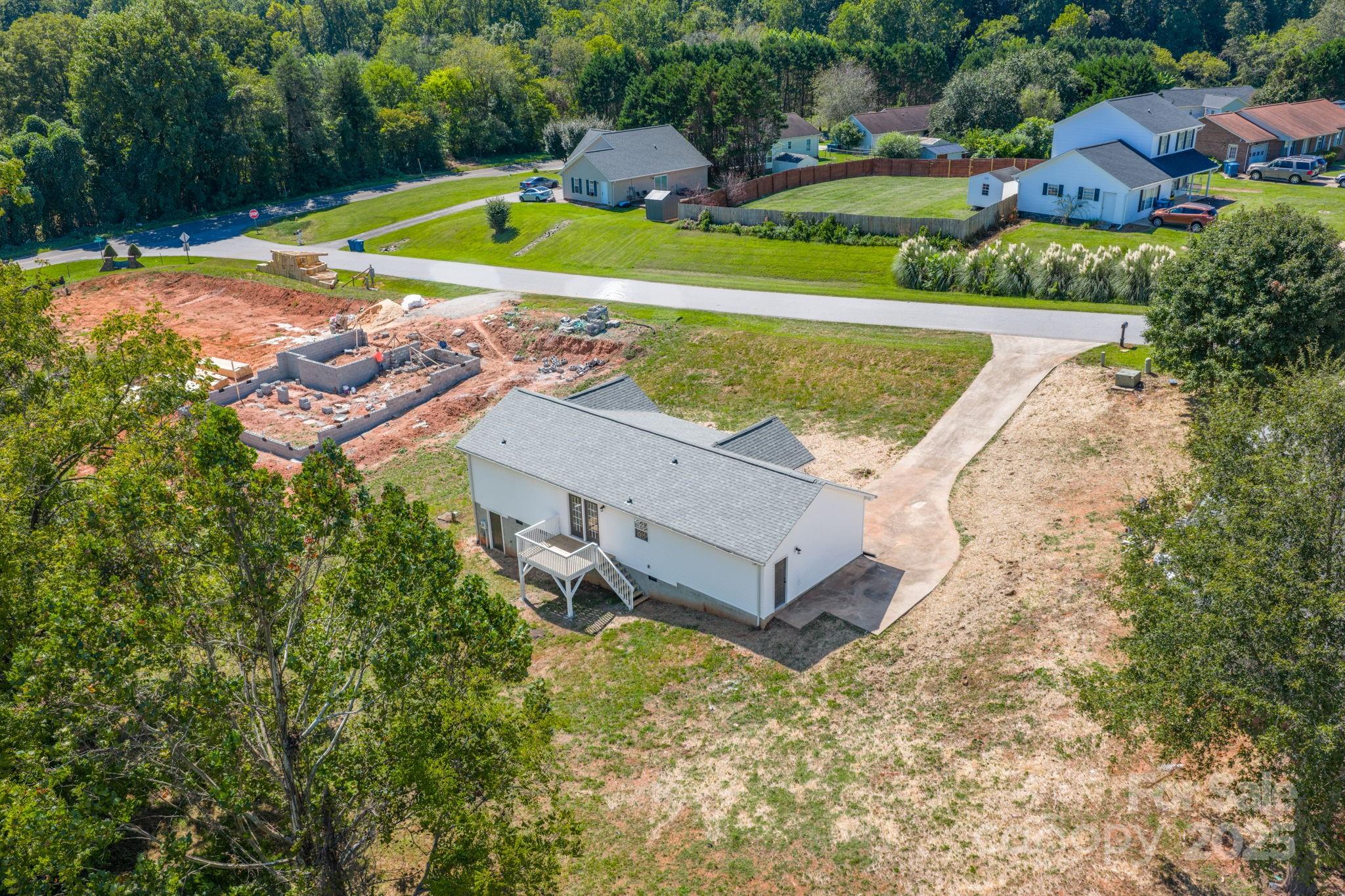 Swinging Bridge - Residential