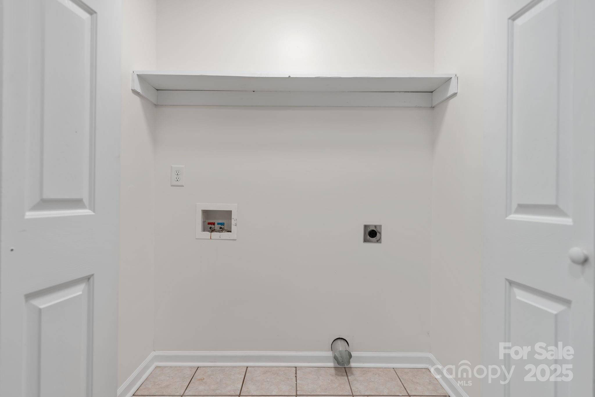 Swinging Bridge - Residential