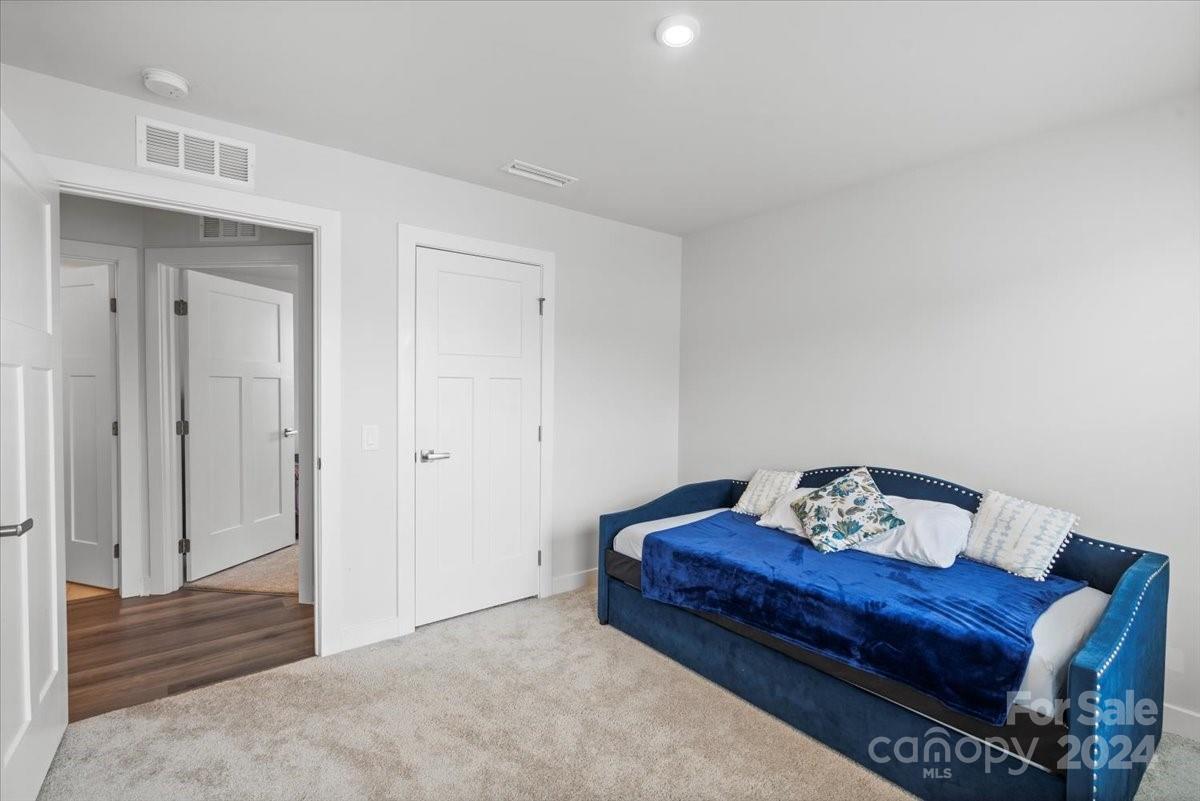 Rosegate - Residential