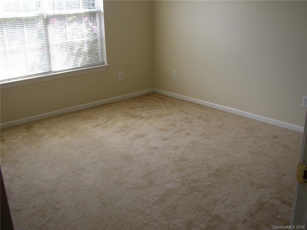 Huntington Place II - Residential Lease