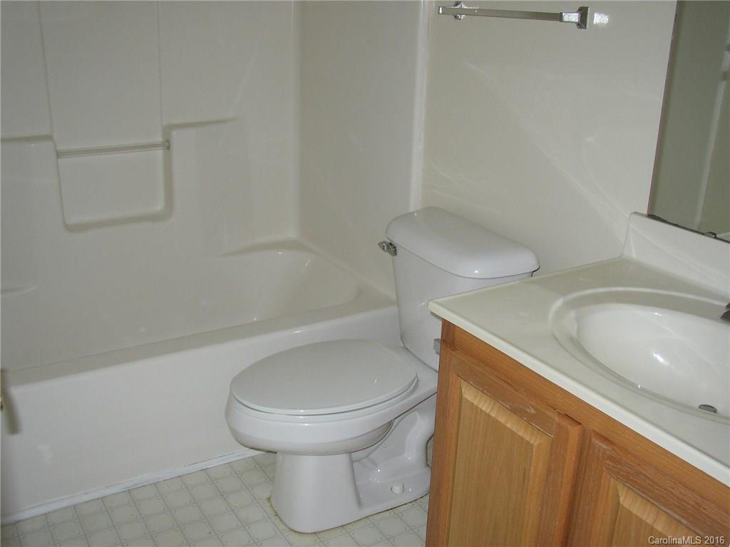 Huntington Place II - Residential Lease