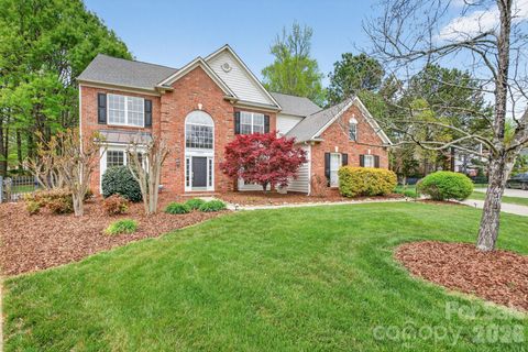10804 Carmody Court Charlotte NC 28277