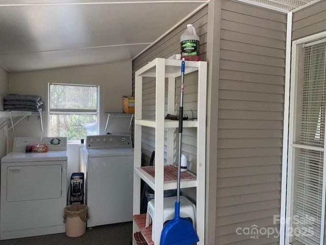 Bryson City, North Carolina 28713, United States, 1 Bedroom Bedrooms, ,1 BathroomBathrooms,Residential,Under Contract,109970